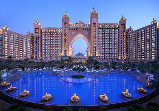 The Platinum Dubai Experience with Atlantis Stay
