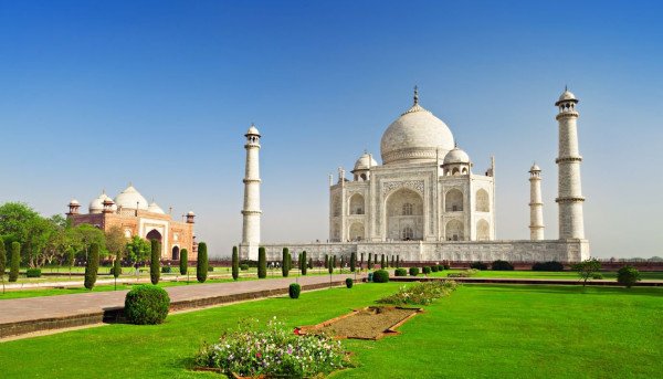 Gateway to Golden Triangle | FREE Taj Mahal Visit - Rajasthan